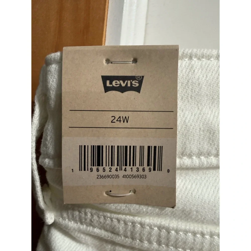 Levis Womens Mid-Length Shorts White Denim Mid Rise 24W 236690035 NWT